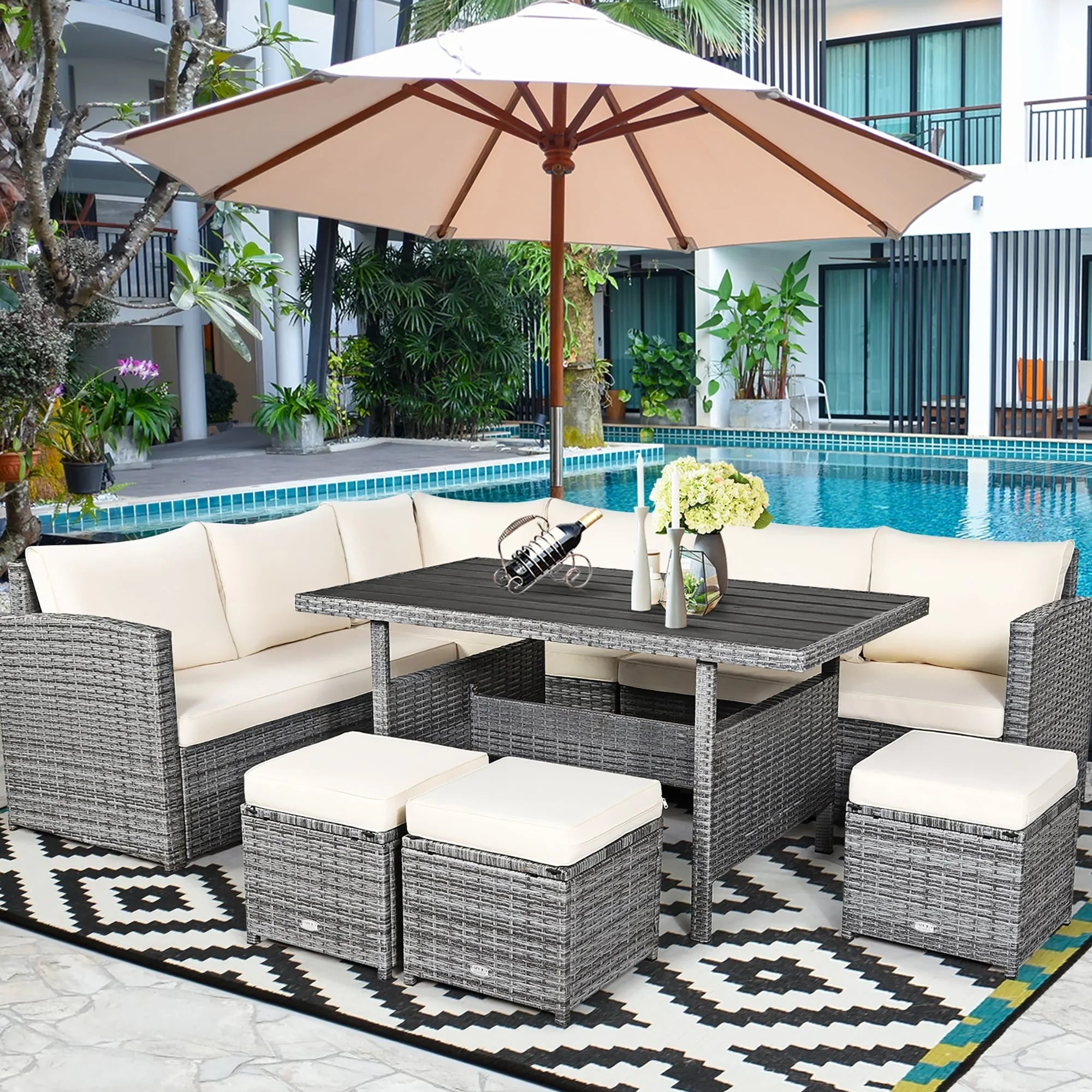 Ensemble de salle à manger Costway 7 pièces en rotin pour terrasse, canapé sectionnel et pouf - Voir détails